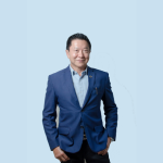 Dr. Milton Seigi Hayashi explica a importância do preparo psicológico antes da cirurgia plástica para alcançar melhores resultados.