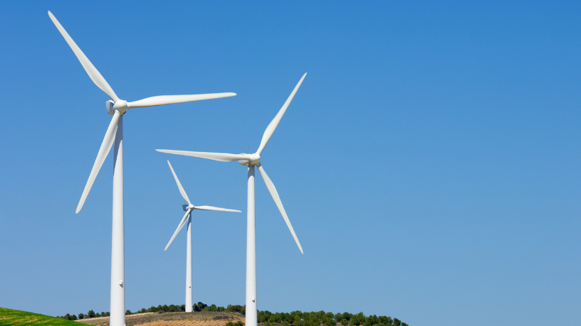 Para Leonardo Manzan, a transição energética exige adaptações fiscais que estimulem investimentos sustentáveis.